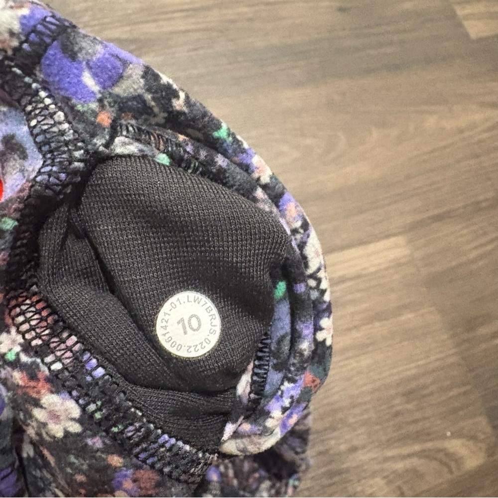lululemon athletica Floral Print Bike Shorts - Black, Purple, Pink - Picture 5 of 6